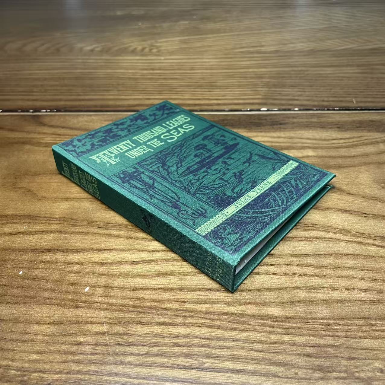 Classic Book Wallet
