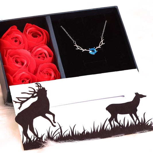 Deer-shaped necklace | Sliding greeting card