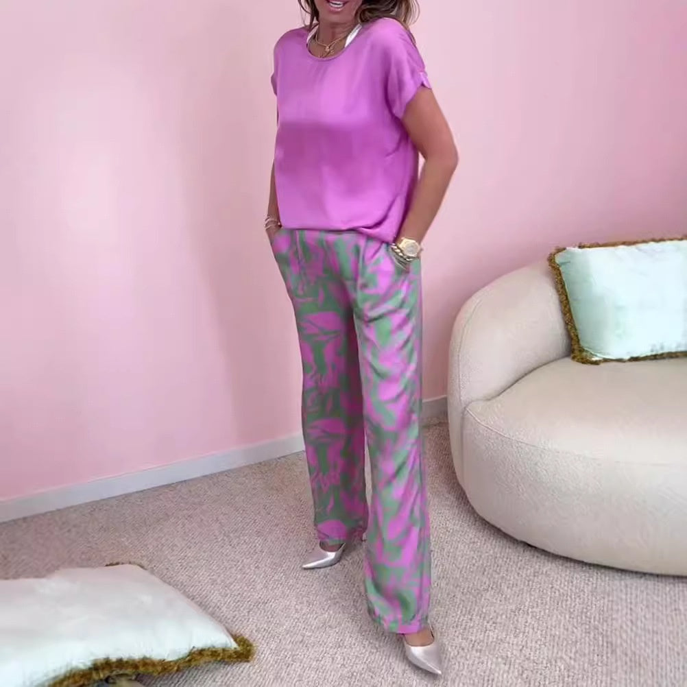 Round neck with short sleeves, printed, short sleeves, long pants, two-piece suit